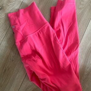 Lululemon hot pink leggings